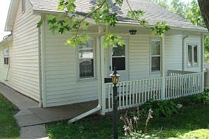 1st image of 102 Pond St