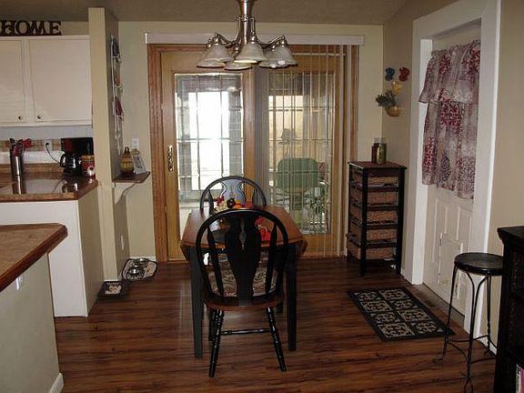 5th image of 70 Westview Dr