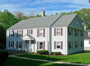 190 Sylvan St APT 3, Melrose, MA 02176