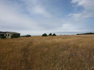 33041 Meghan Ln, Fort Bragg, CA 95437