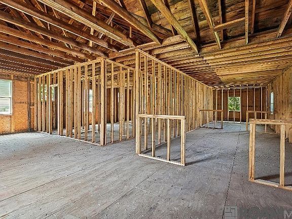 5th image of 5126 Lafaye St