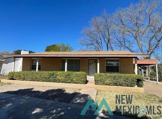 708 Carper Dr, Artesia, NM 88210