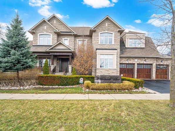 2 Berkwood Holw, Brampton, ON L6Y 0X6