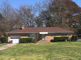 460 Whealton Rd, Hampton, VA 23666