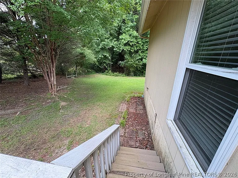 491 Oates Dr — Photo 18