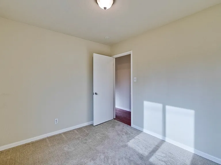 1778 Balsa Ave — Photo 27