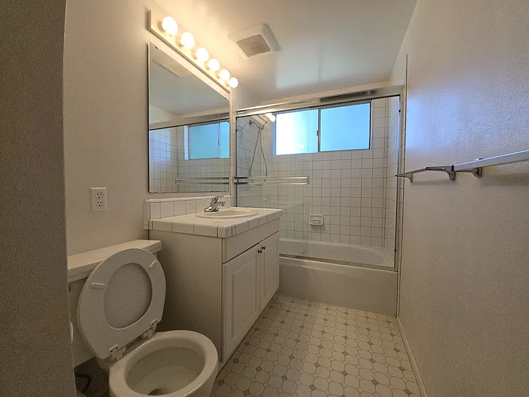 Main Bath