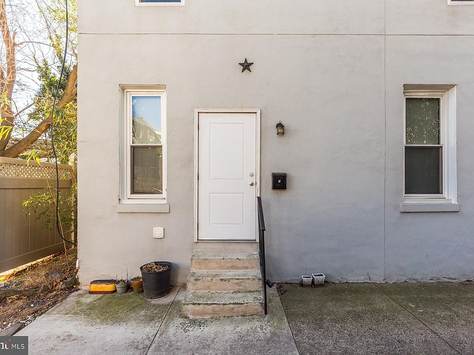 1st image of 1127 E Susquehanna Ave #2