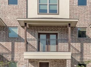 1450 Puryear Dr, College Station, TX 77840
