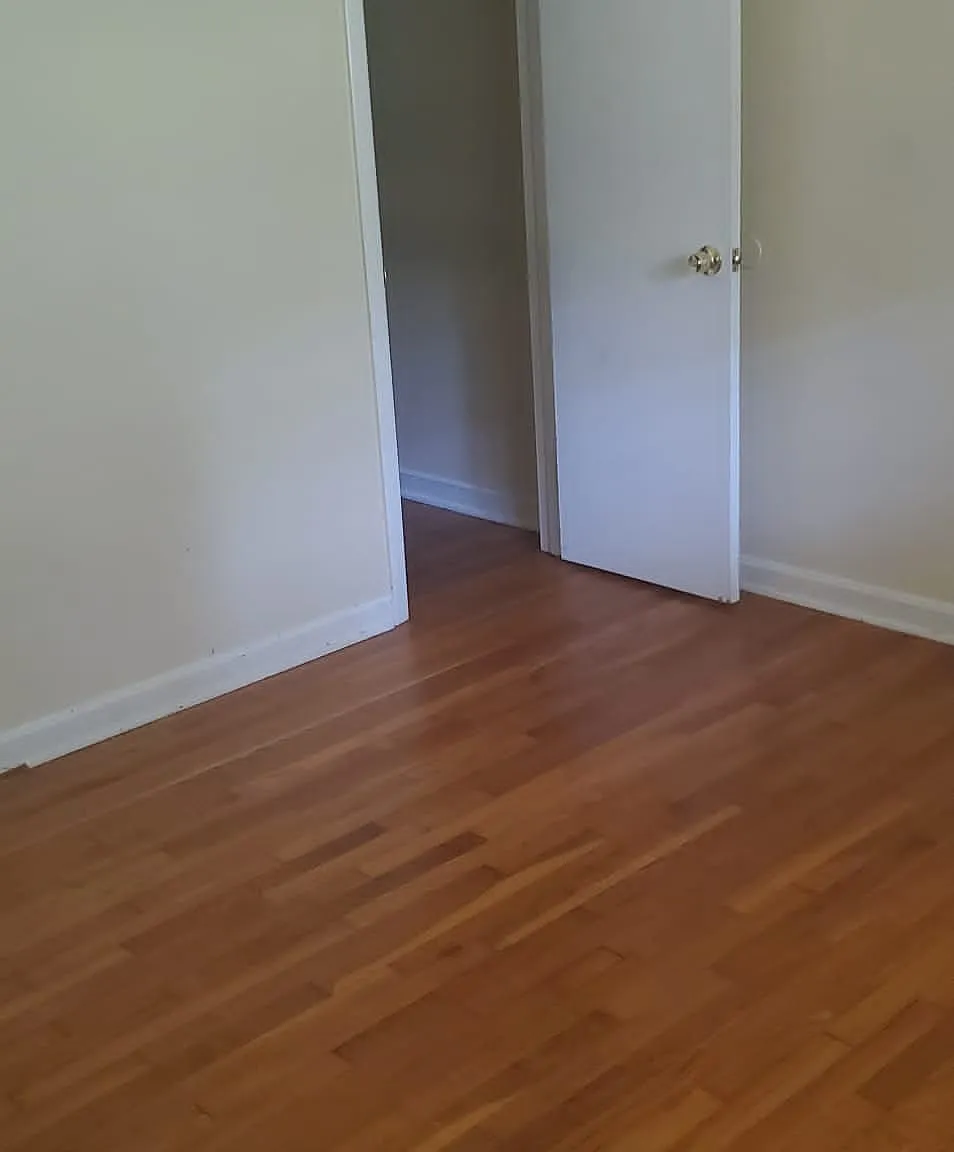 1 bed, 750 sqft, $1,150 — Photo 4