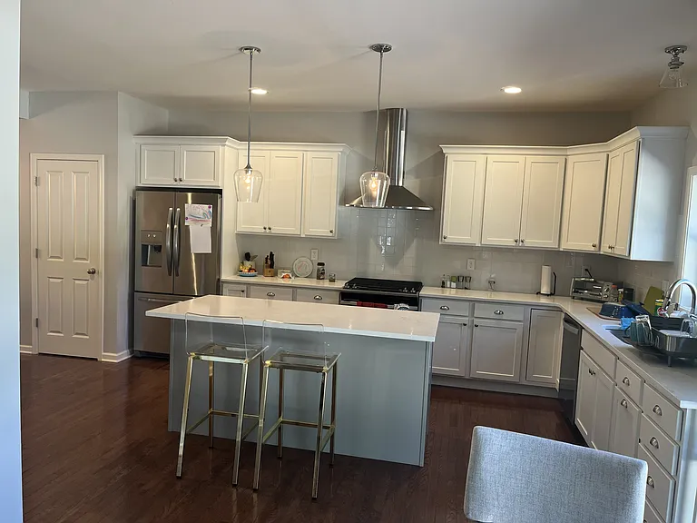 2459 Hilltop Rd — Photo 2