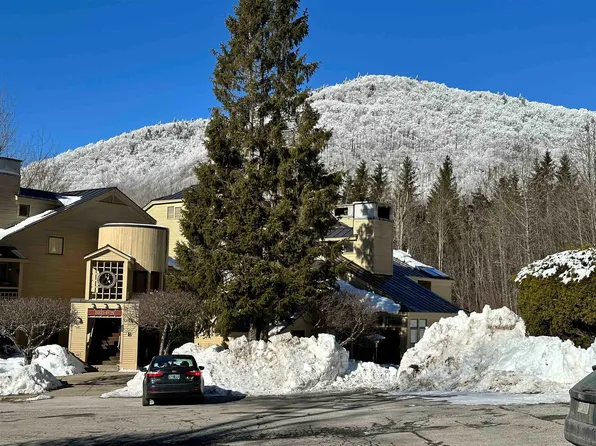 106 Fox Hollow Village #5, Mendon, VT 05701