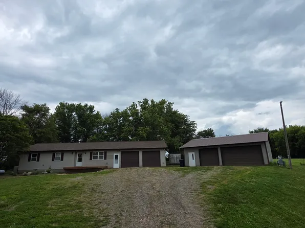 56676 412th St, New Ulm, MN 56073
