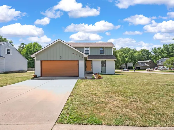 4401 SE Maryland Ave, Topeka, KS 66609