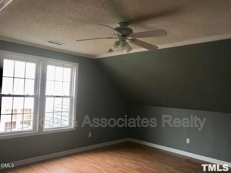 211 Aqua Marine Ln — Photo 9