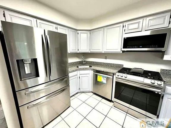 4th image of 124 Salem Rd