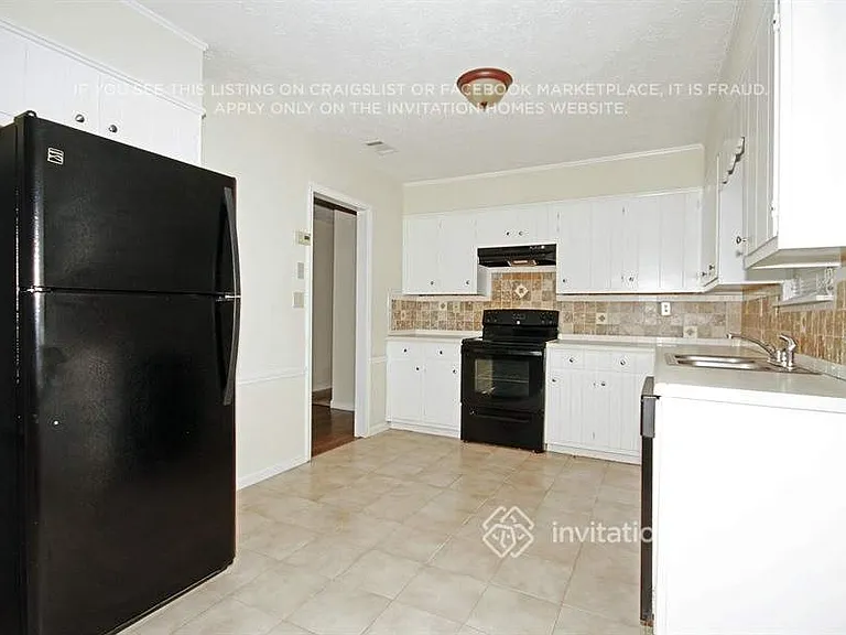 4292 Gravitt Pl — Photo 7