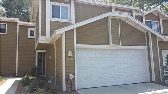1st image of 743 Lander Cir