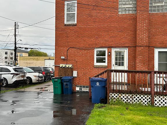 3rd image of 463 Marilla St