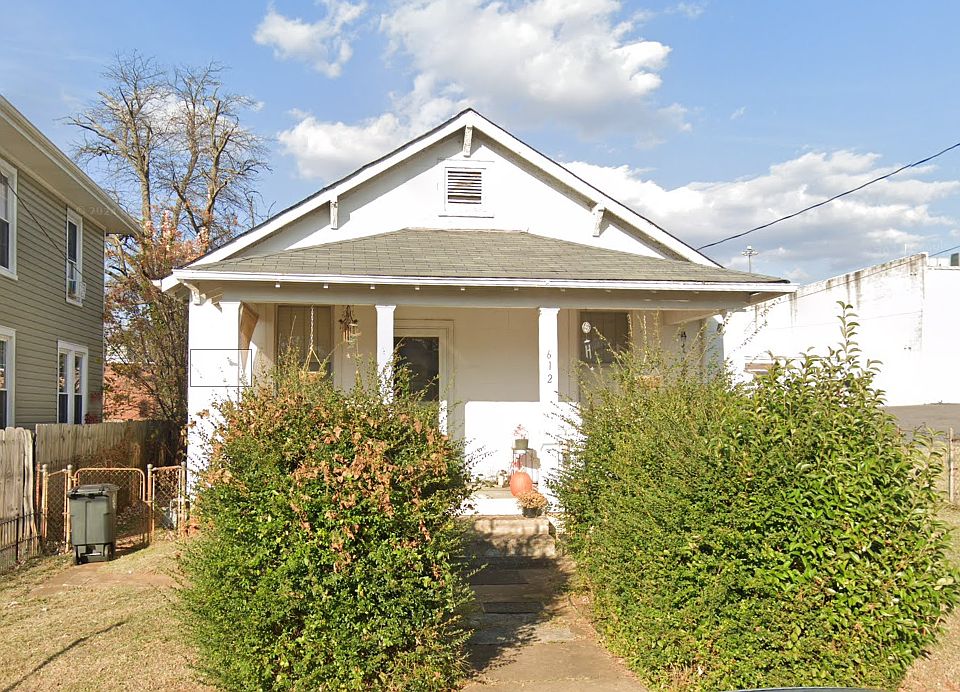 1st image of 612 Wilton Ave