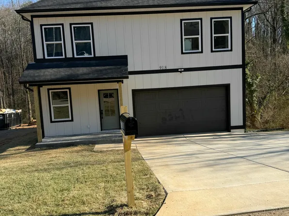 918 Lullwater Rd, Chattanooga, TN 37405