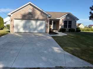 11068 Schroeder Rd, Saint Marys, OH 45885