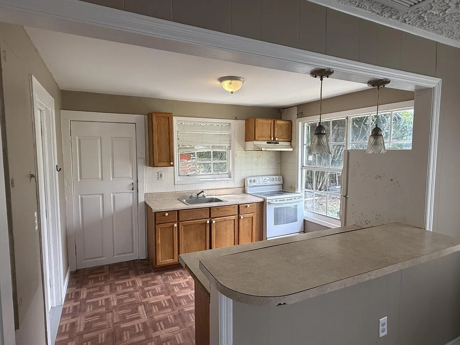 2 bed, 1.0 bath, 792 sqft, $2,250 — Photo 4