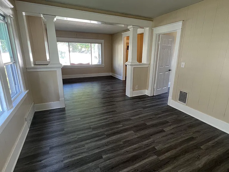 310 Chelsea Pl — Photo 6