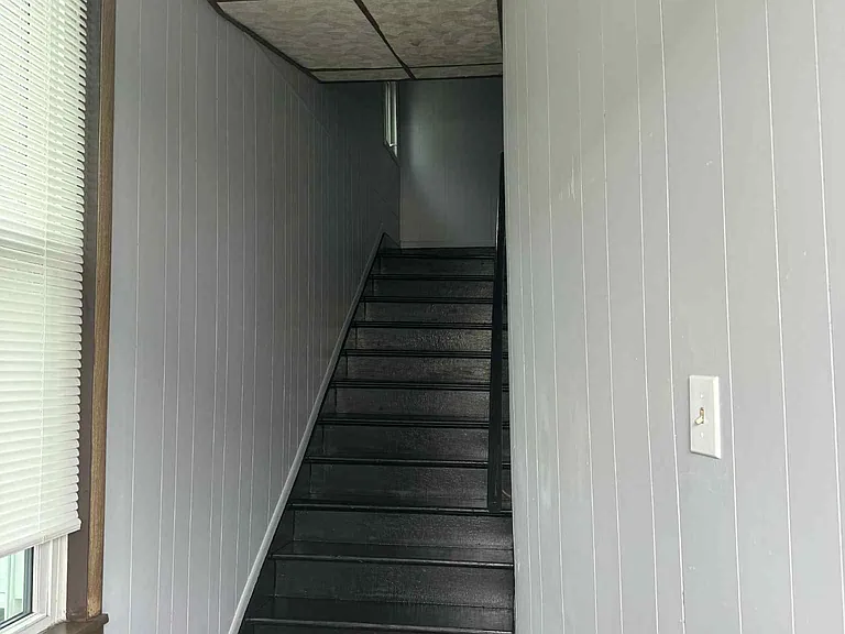 419 Front St #A — Photo 3