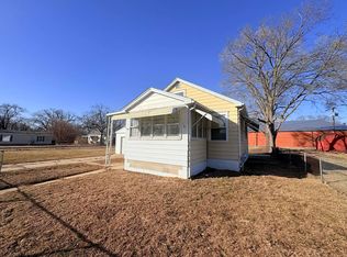 307 Oneida St, Waterloo, IA 50703