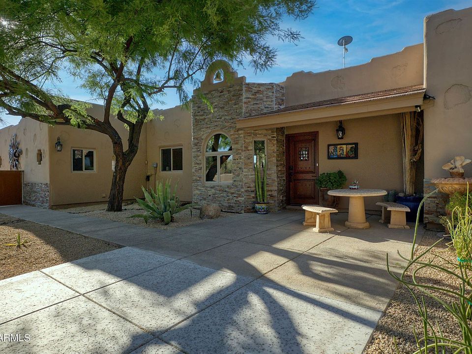 1st image of 6618 E Dixileta Dr
