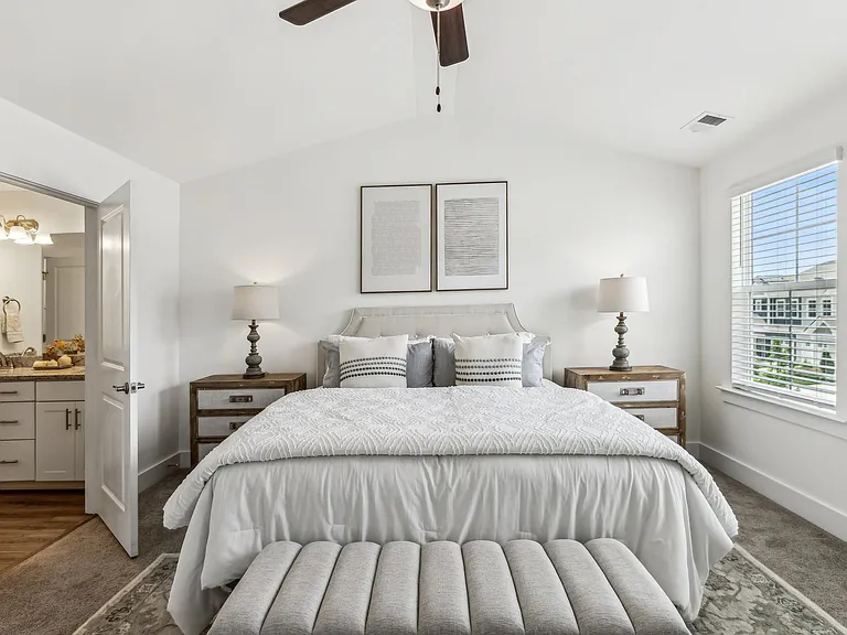 1056 Sweetleaf Dr — Photo 30