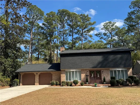 1602 Saint Marys Dr, Waycross, GA 31501