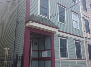 9 Swallow St, South Boston, MA 02127