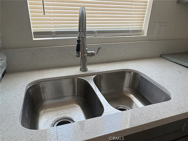 134 E Cluster St #2 — Photo 13