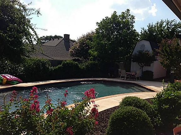 2nd image of 5200 Wimbledon Ct