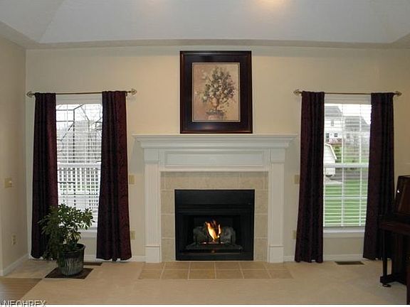 2nd image of 1740 Hannum Dr