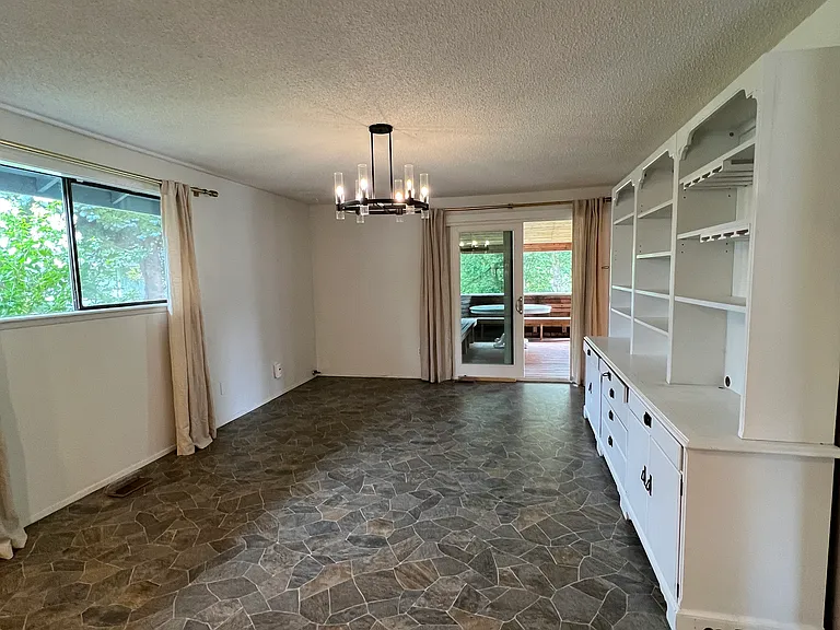 7062 Steelhead Ln — Photo 6