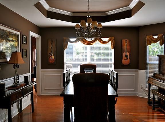 4th image of 6253 Rivervalley Dr