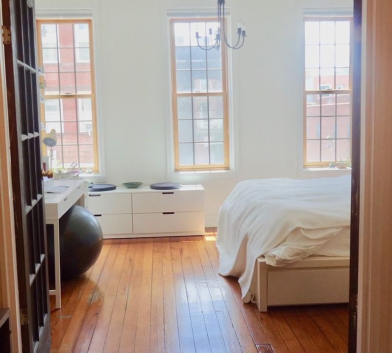 1st image of 103 1/2 N 7th St APT 2