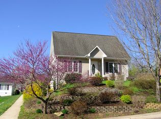 409 Wills Rd, Lexington, VA 24450