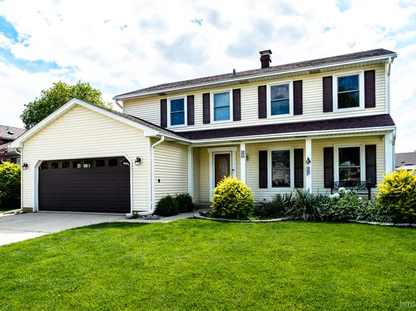 846 Pheasant Walk Dr, Schaumburg, IL 60193