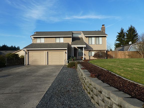 4th image of 4107 151st St E