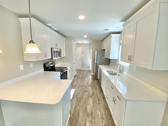 5th image of 8874 Kimberly Dawn Dr
