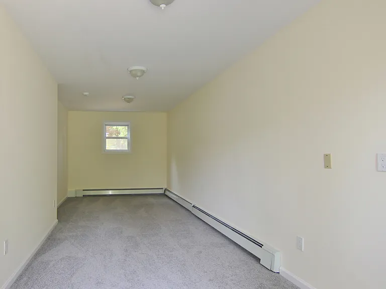 821 Long Ridge Rd #LL — Photo 5