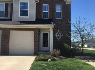 101 Ridgestone Ct, Berea, OH 44017