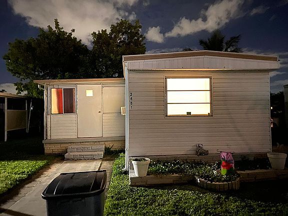 2nd image of 3481 SW 50th Ter