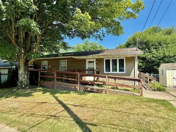 2748 E 32nd St, Erie, PA 16510