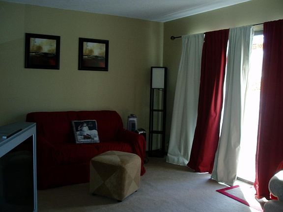 3rd image of 3407 Harcourt Dr