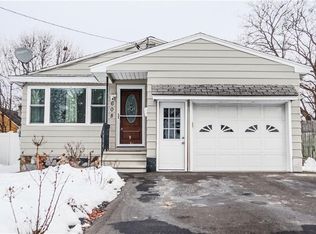 608 N Highland Ave, East Syracuse, NY 13057
